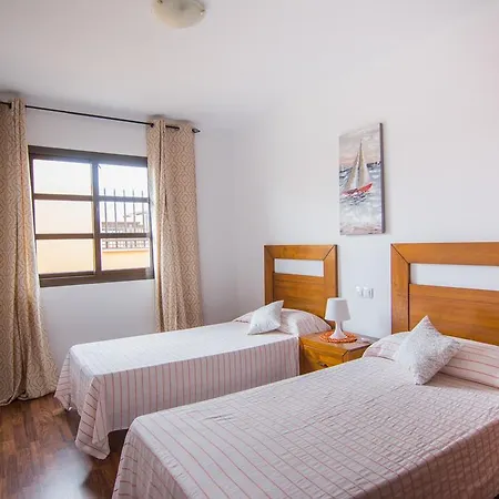 منتجع Lobos Mirador 4*